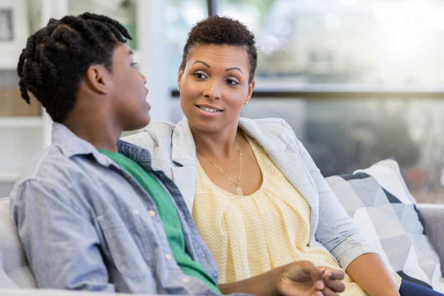 SEL Article (2) Woman talks to teenage boy